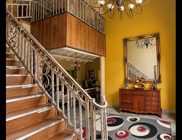7 BEDROOM HOUSE FOR SALE IN THREE RIVERS